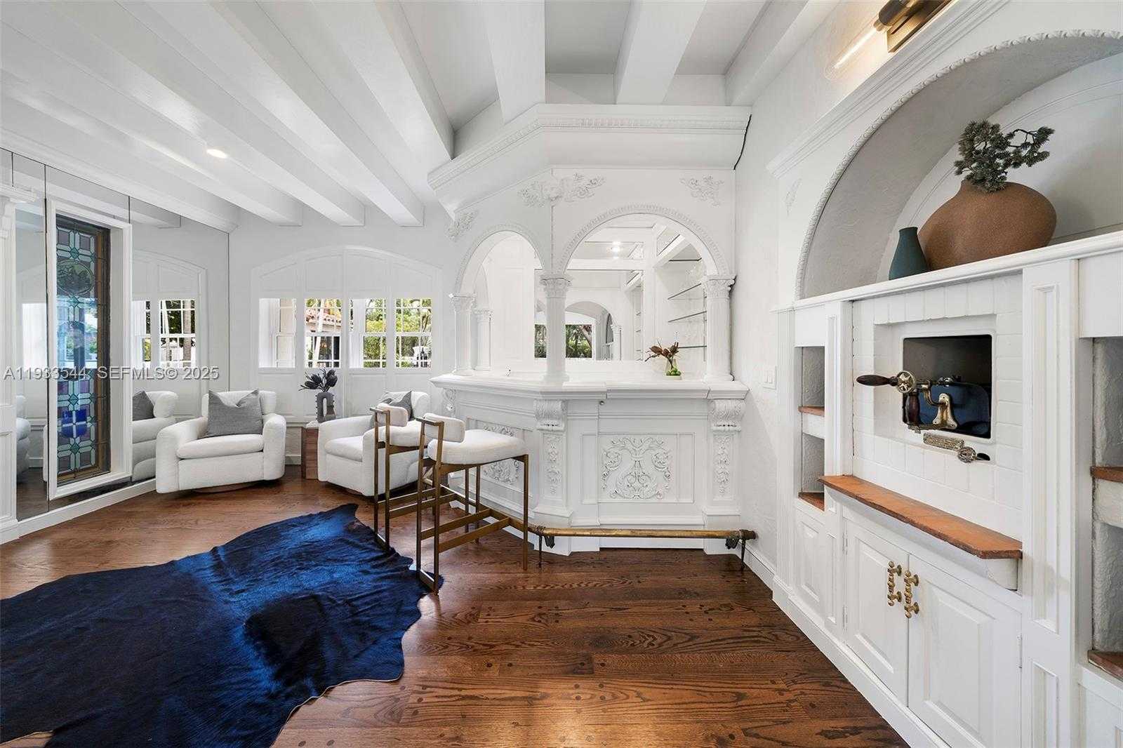 Small Image of 3500 FLAMINGO DR, Miami Beach Number 22