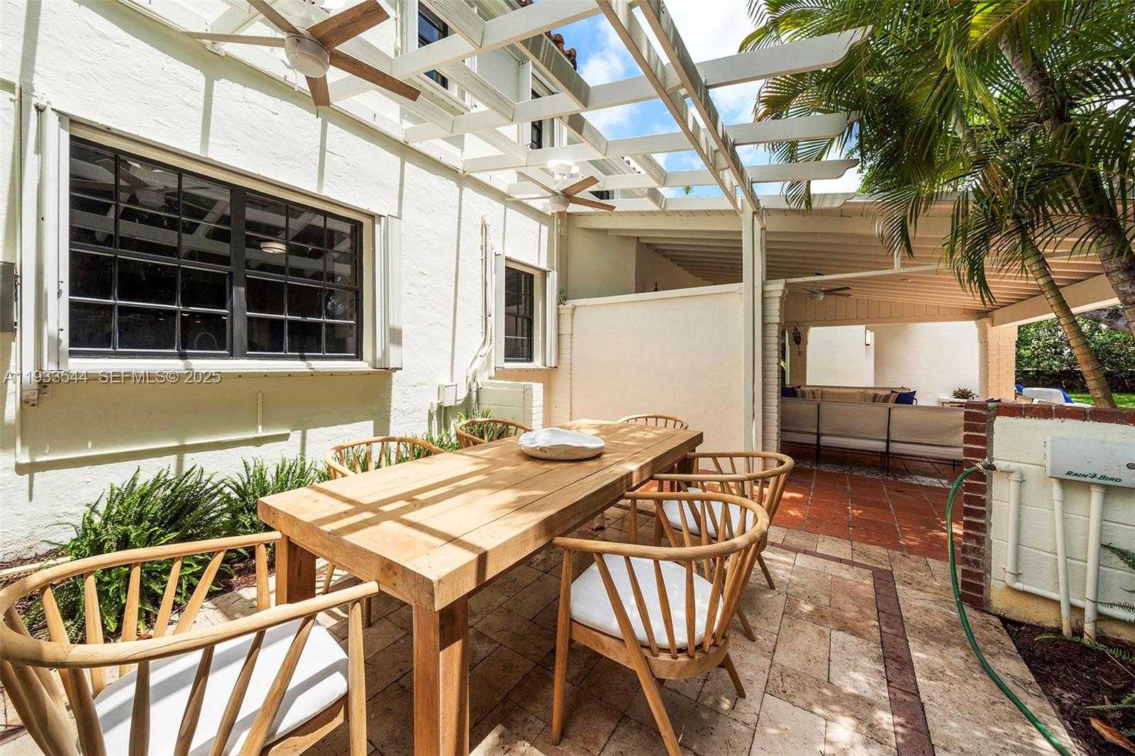 Small Image of 3500 FLAMINGO DR, Miami Beach Number 59