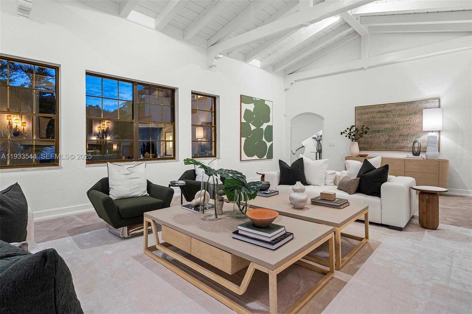 Small Image of 3500 FLAMINGO DR, Miami Beach Number 80