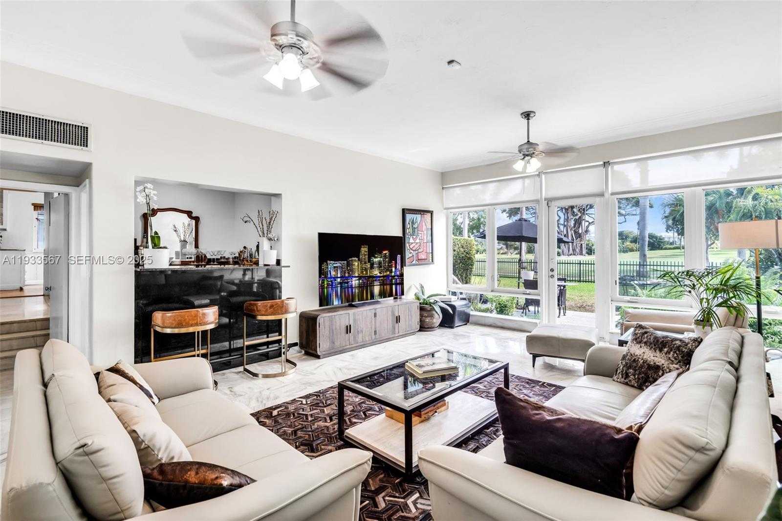 Small Image of 5965 ALTON RD, Miami Beach Number 15