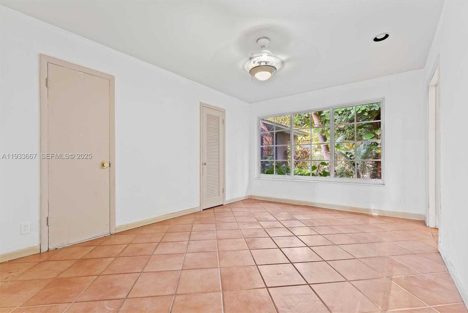 Small Image of 11770 GRIFFING BLVD, Biscayne Park Number 11