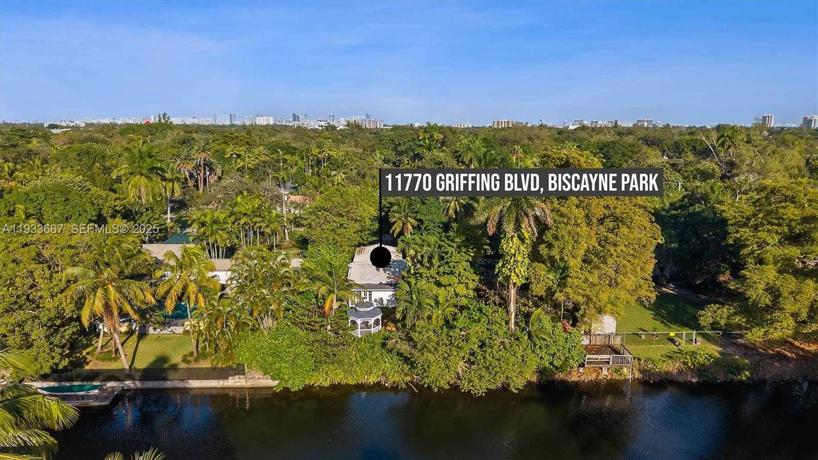Small Image of 11770 GRIFFING BLVD, Biscayne Park Number 23