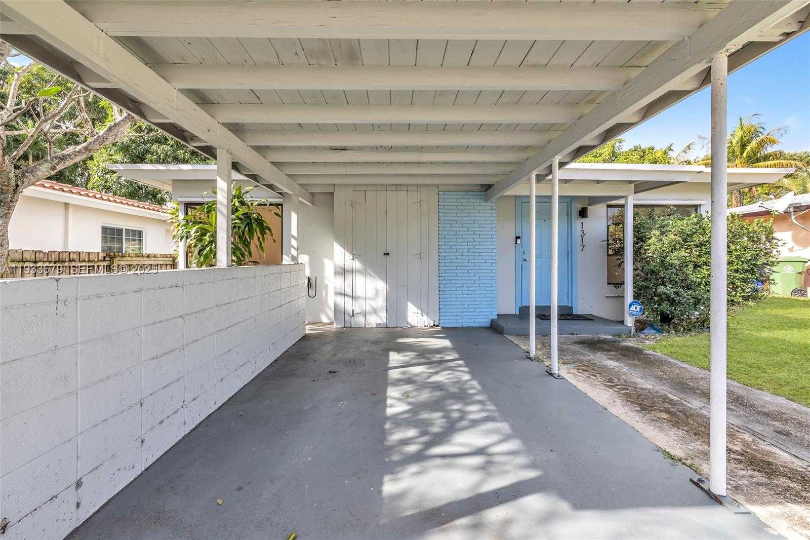 Small Image of 1317 NORTH WEST 7TH TER, Fort Lauderdale Number 2