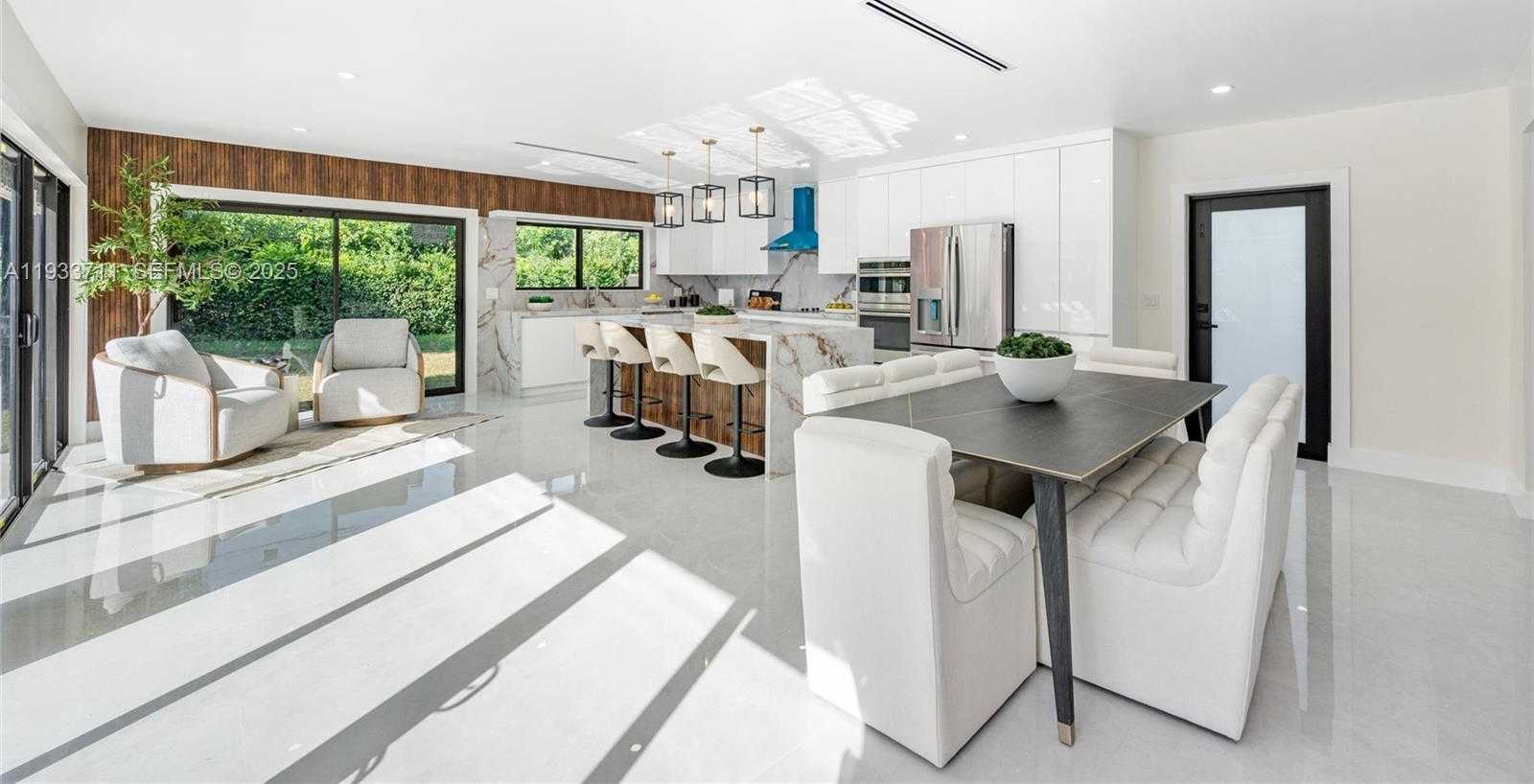 Small Image of 13800 SOUTH WEST 79TH CT, Palmetto Bay Number 9