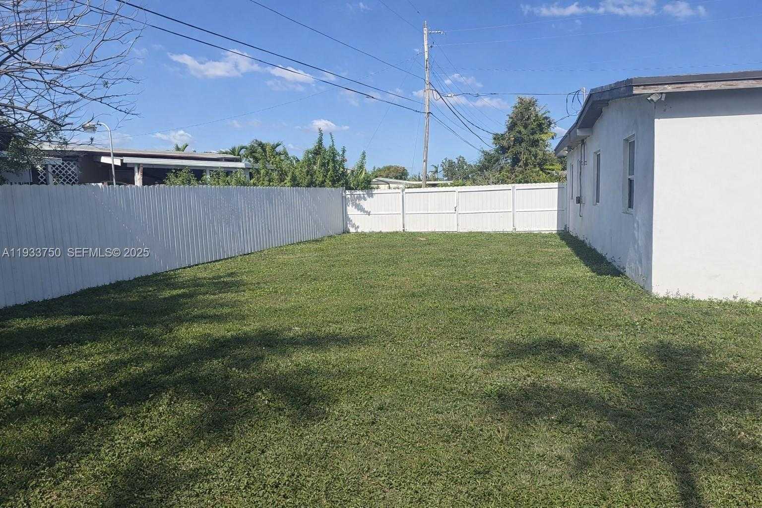 Small Image of 5250 SOUTH WEST 115TH AVE, Miami Number 18