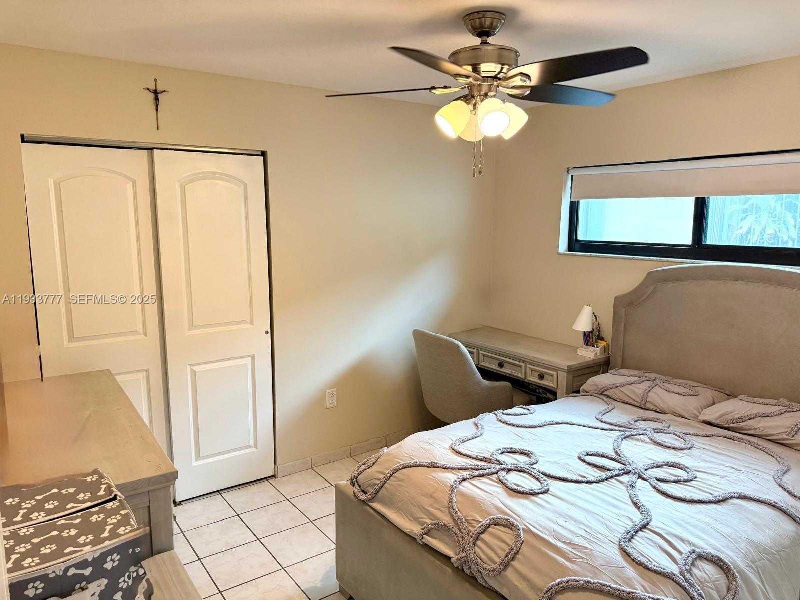 Small Image of 7185 WEST 30TH LN, Hialeah Number 8