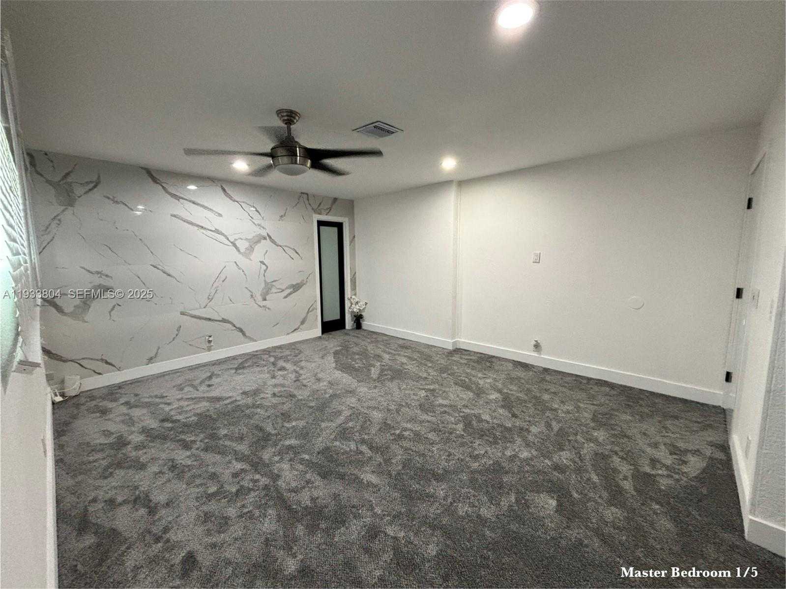 Small Image of 607 MAPLE DR, Margate Number 9