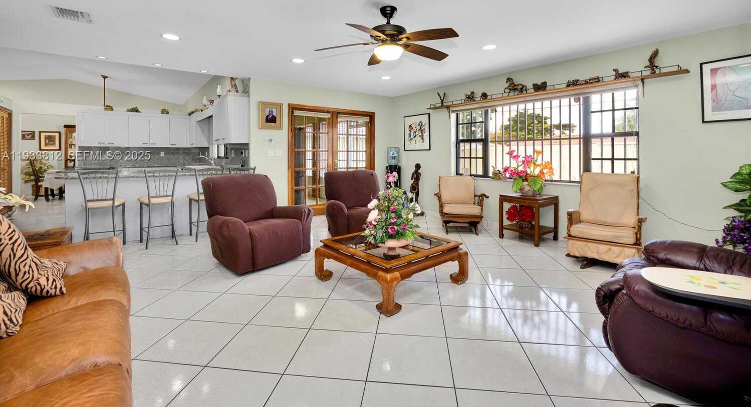 Small Image of 165 WEST 50TH ST, Hialeah Number 14