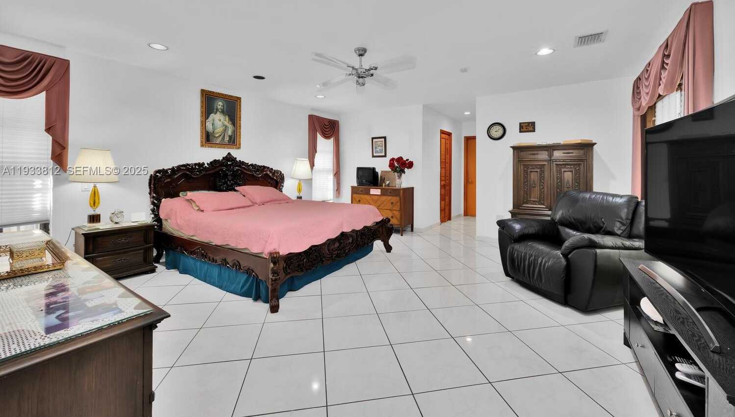 Small Image of 165 WEST 50TH ST, Hialeah Number 21