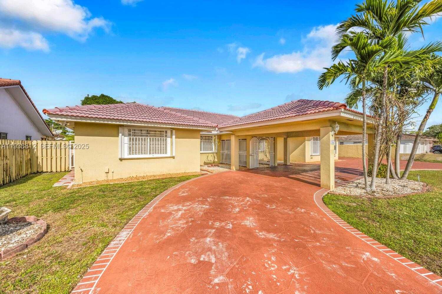 Small Image of 165 WEST 50TH ST, Hialeah Number 5