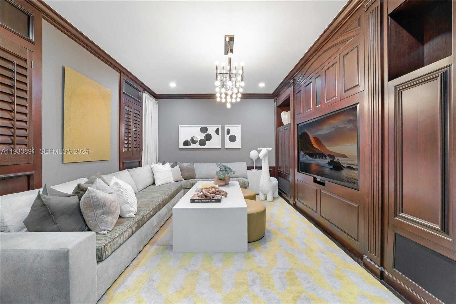 Small Image of 5077 NORTH BAY RD, Miami Beach Number 13