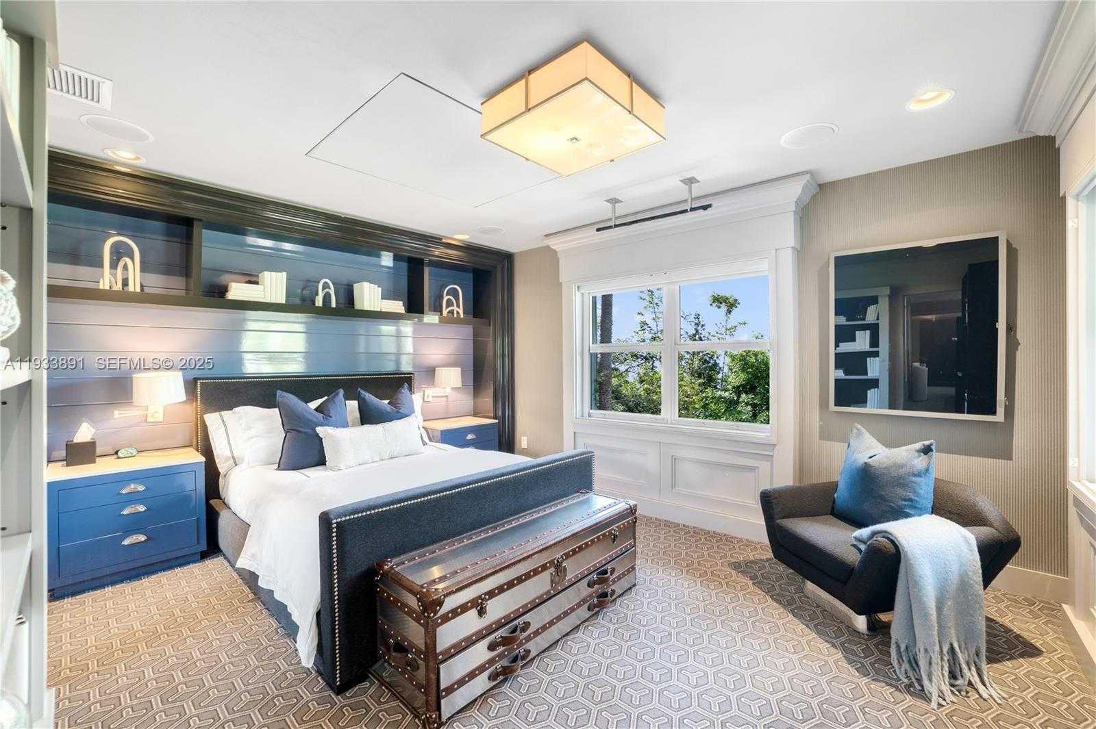 Small Image of 5077 NORTH BAY RD, Miami Beach Number 22