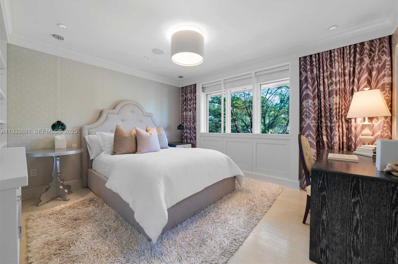 Small Image of 5077 NORTH BAY RD, Miami Beach Number 24