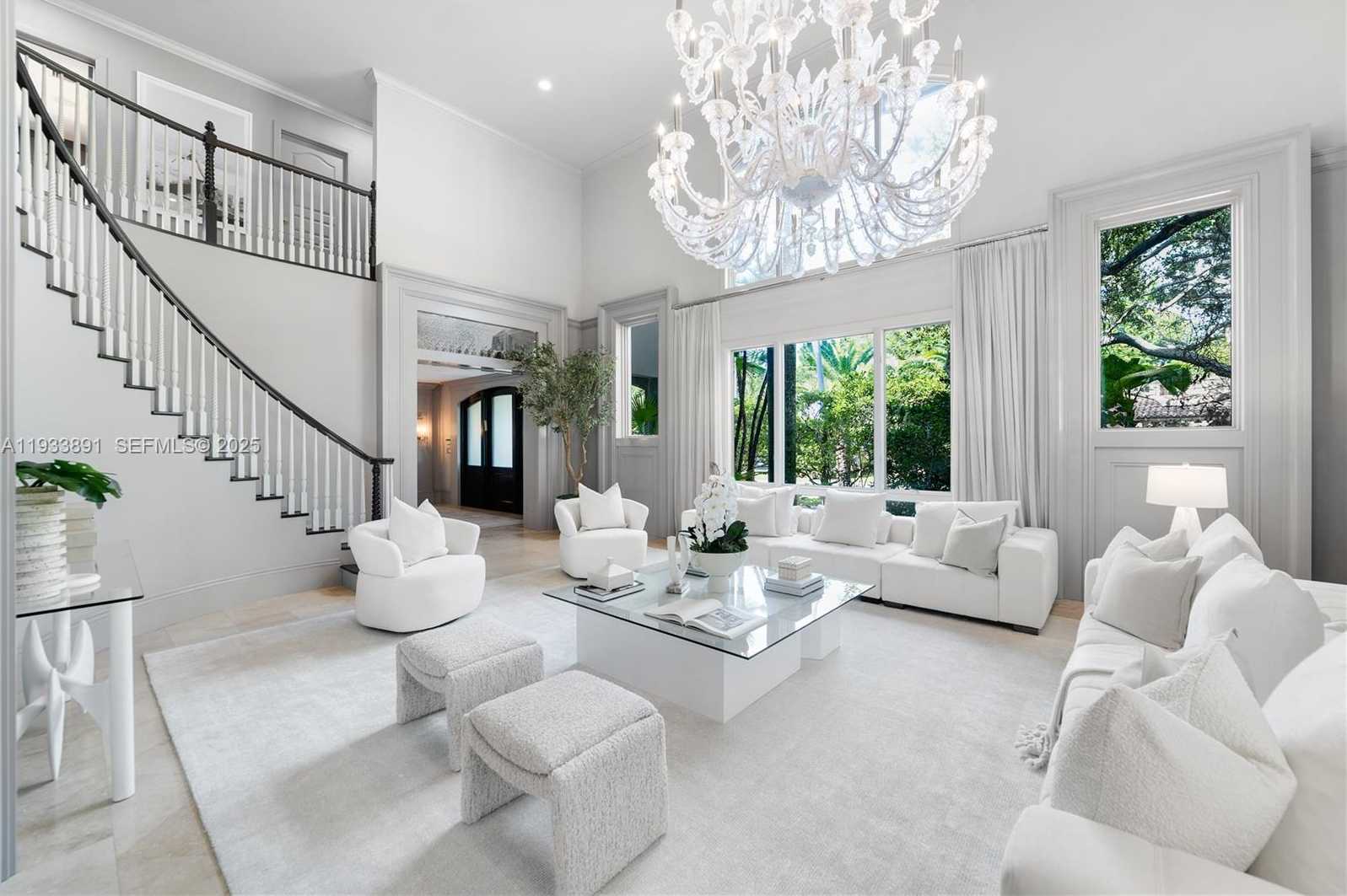 Small Image of 5077 NORTH BAY RD, Miami Beach Number 6