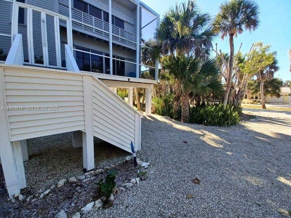 Small Image of 9228 BELDING DRIVE, Other City - In The State Of Florida Number 2