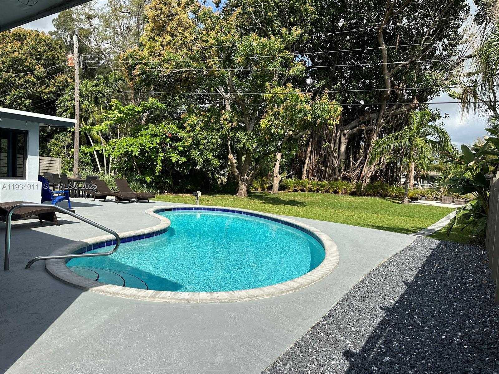 Small Image of 513 NORTH WEST 30TH ST, Wilton Manors Number 5