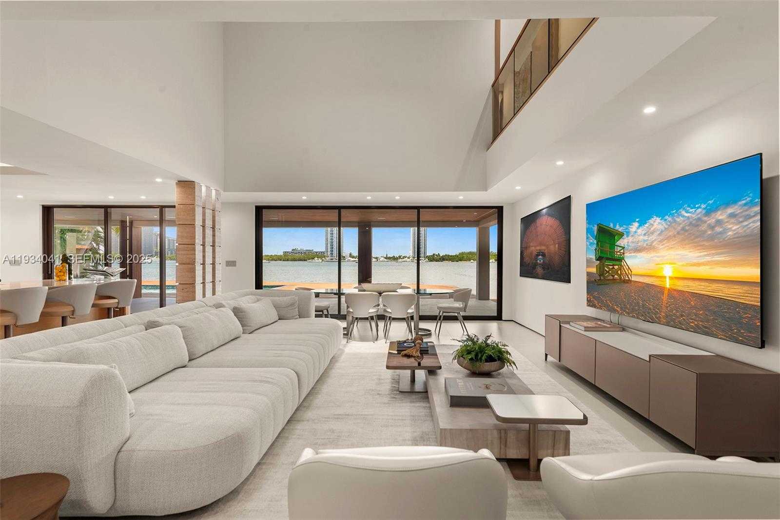 Small Image of 3209 NORTH EAST 169TH ST, North Miami Beach Number 6