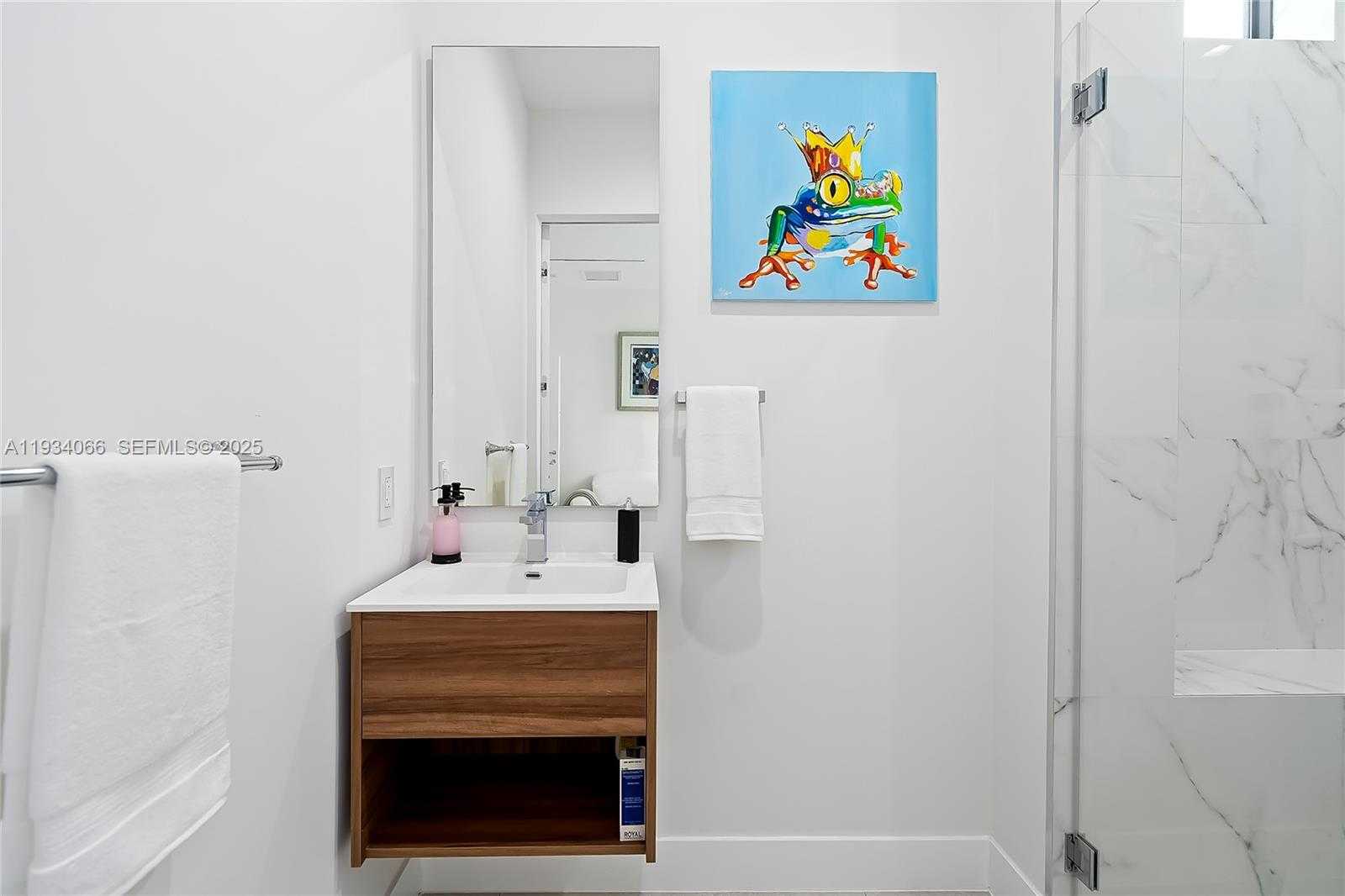 Small Image of 311 SOUTH EAST 189TH ST, Sunny Isles Beach Number 40