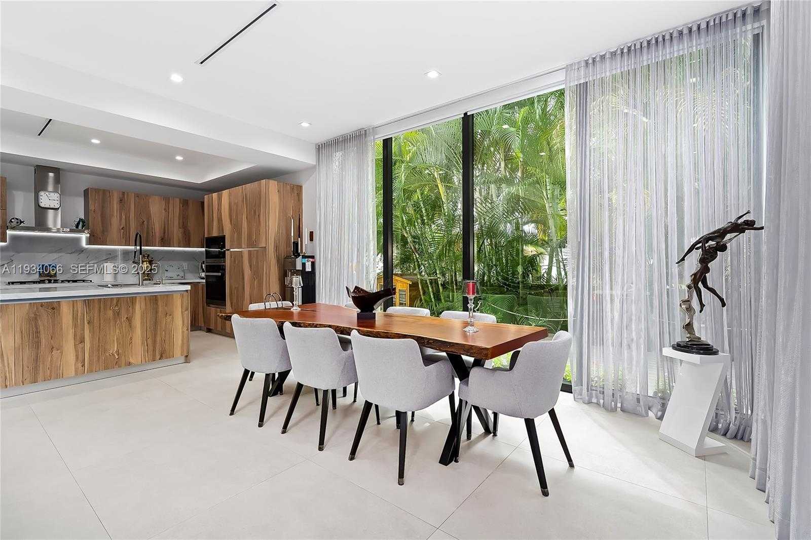 Small Image of 311 SOUTH EAST 189TH ST, Sunny Isles Beach Number 55