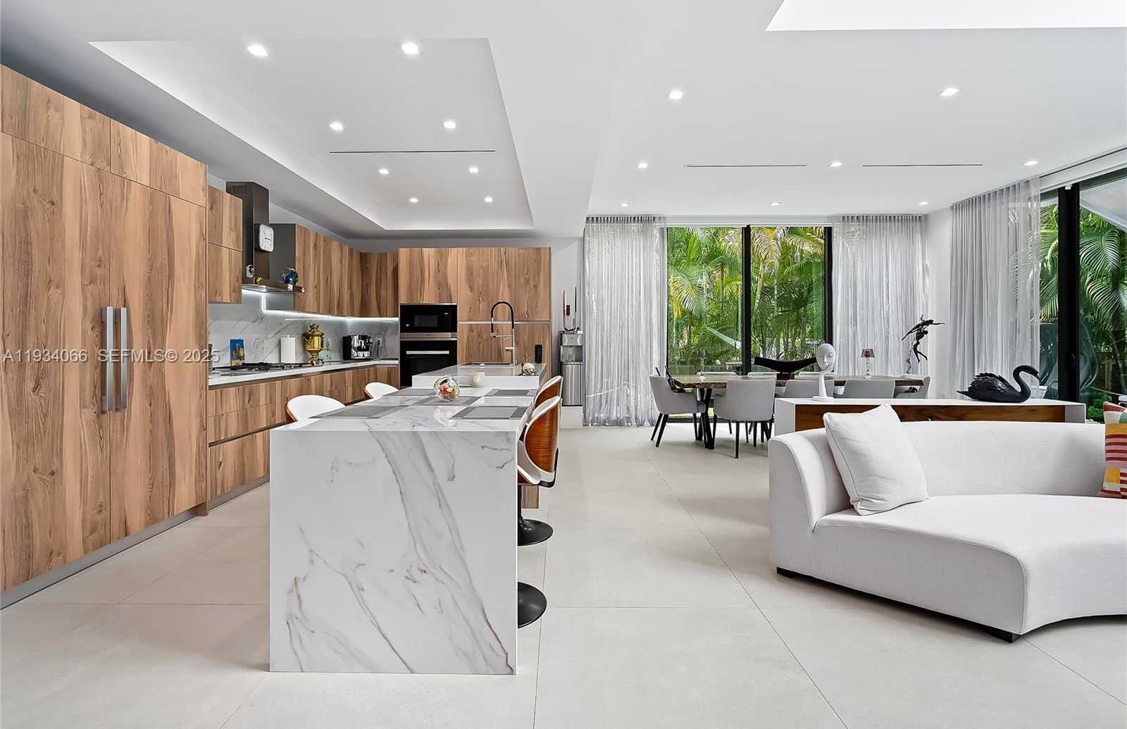 Small Image of 311 SOUTH EAST 189TH ST, Sunny Isles Beach Number 57