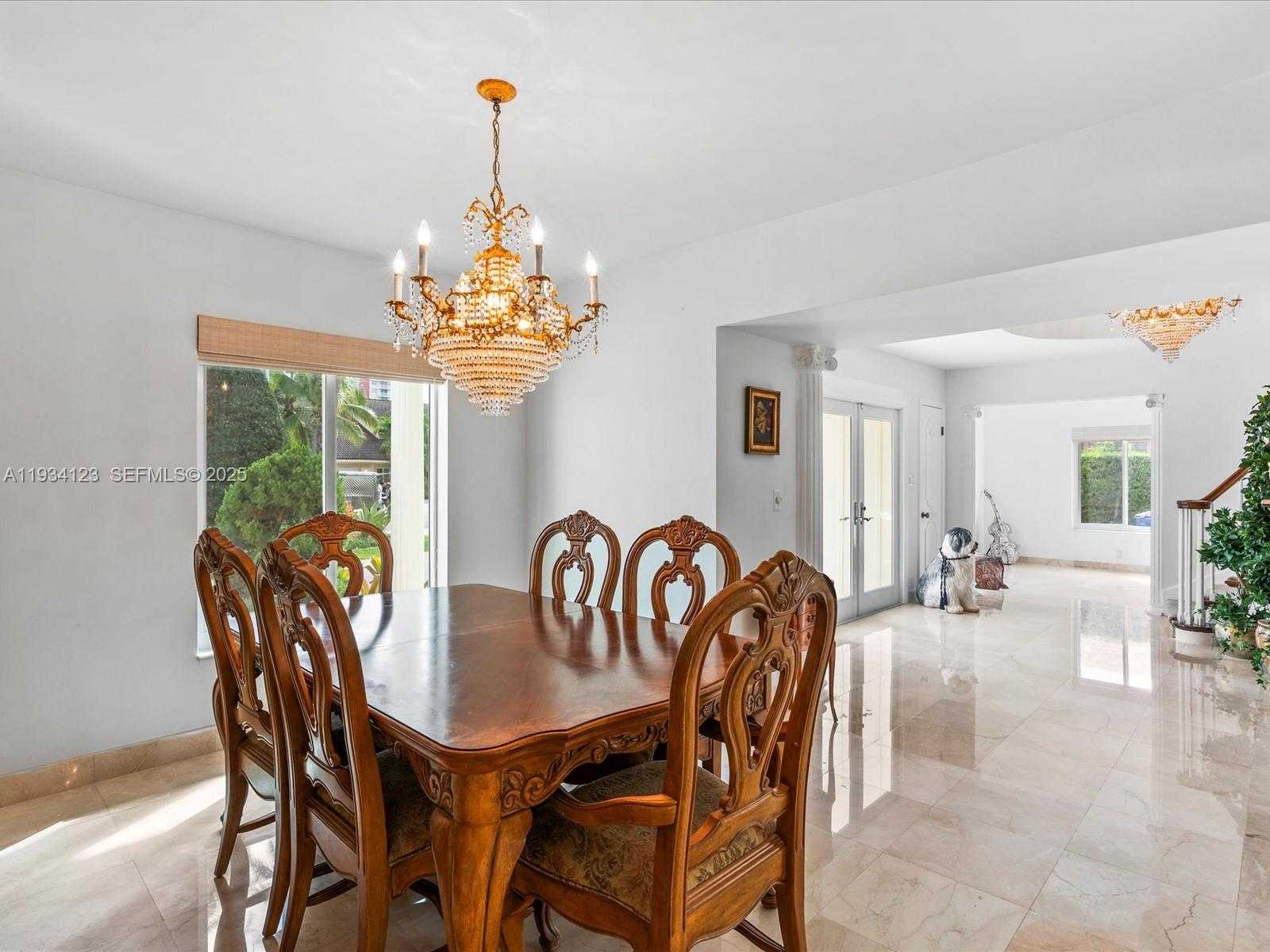 Small Image of 624 PALM DR, Hallandale Beach Number 10