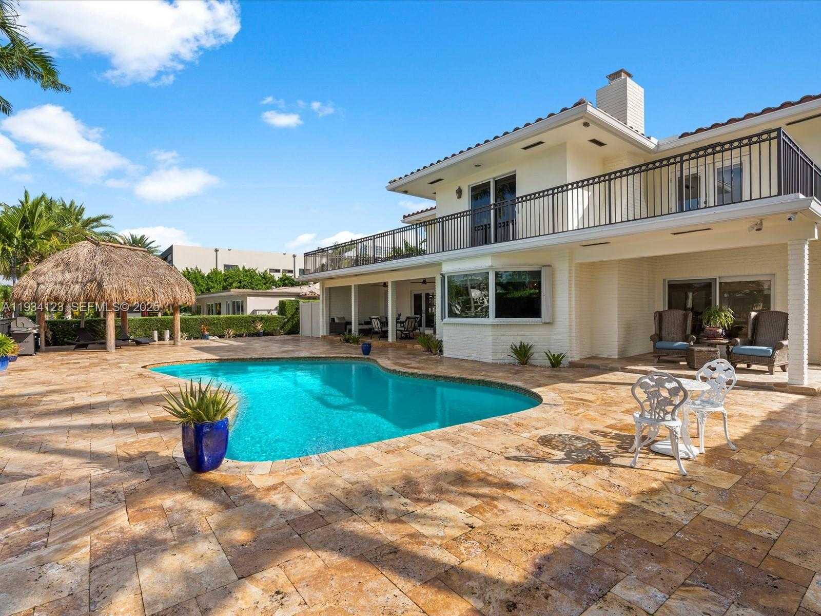 Small Image of 624 PALM DR, Hallandale Beach Number 35