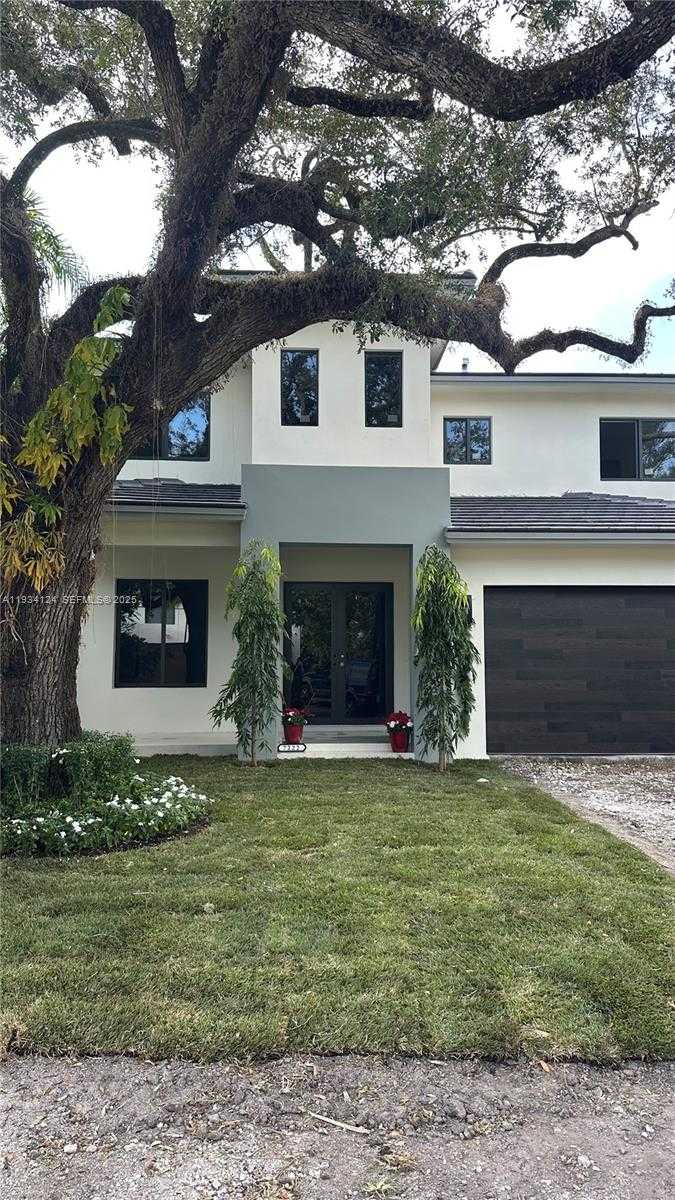 Small Image of 7222 SOUTH WEST 52ND CT, Miami Number 2