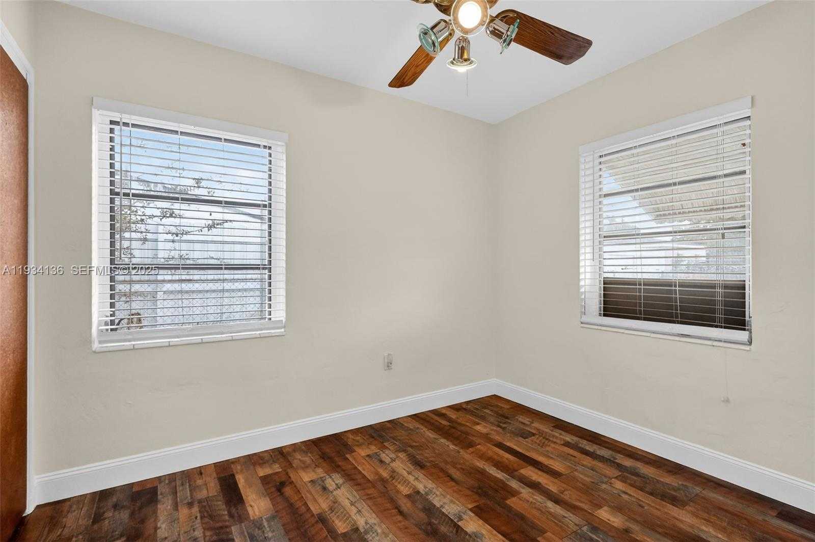 Small Image of 2440 NORTH WEST 152ND TER, Miami Gardens Number 14