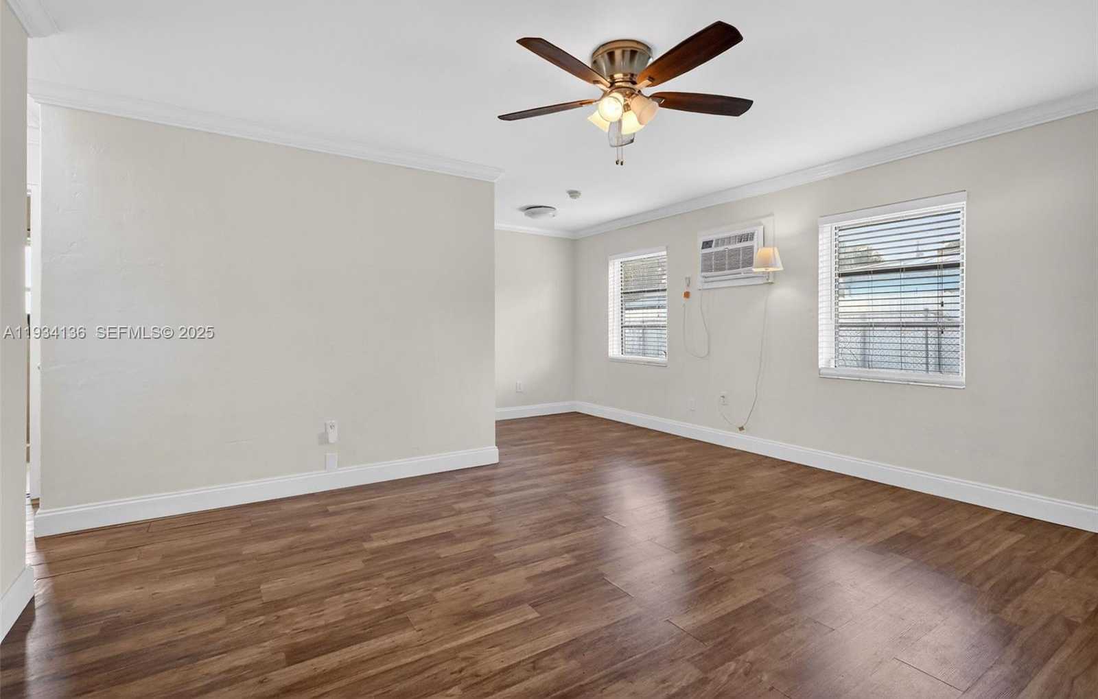 Small Image of 2440 NORTH WEST 152ND TER, Miami Gardens Number 4