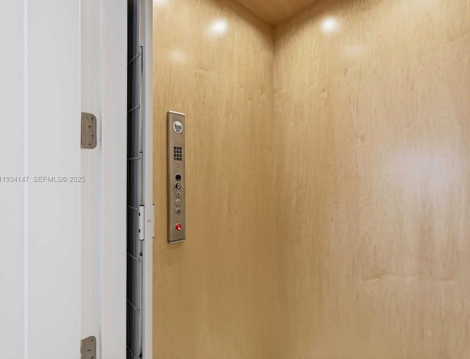 Small Image of 112 NORTH BOUNTY LN, Key Largo Number 16