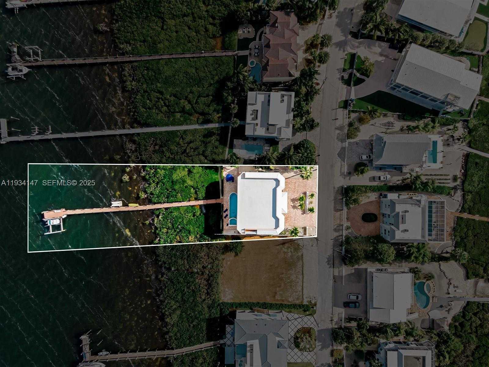 Small Image of 112 NORTH BOUNTY LN, Key Largo Number 3