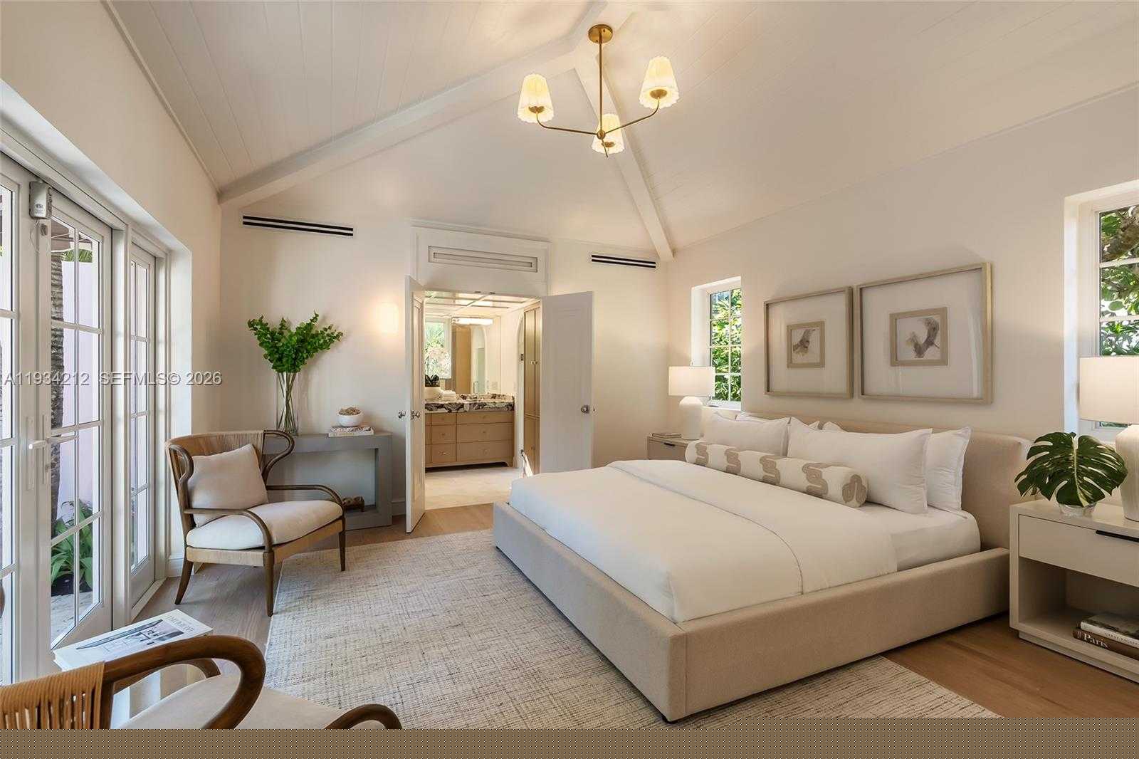 Small Image of 720 MADEIRA AVE, Coral Gables Number 10