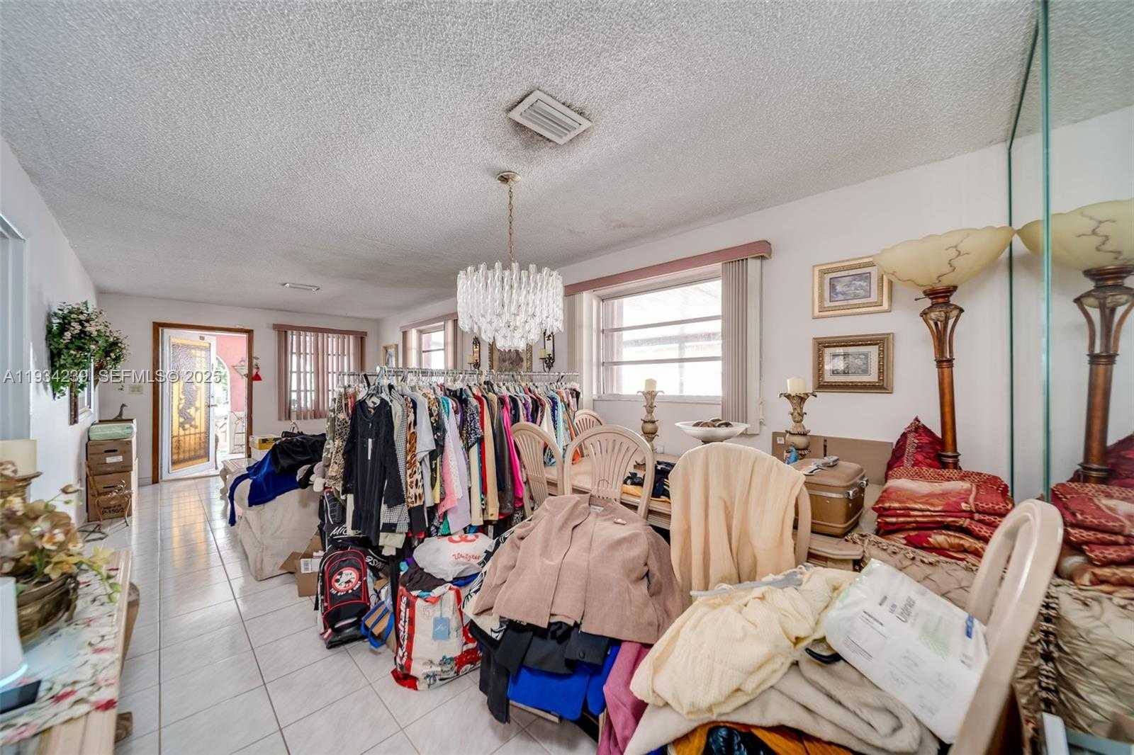 Small Image of 854 EAST 24TH ST, Hialeah Number 13