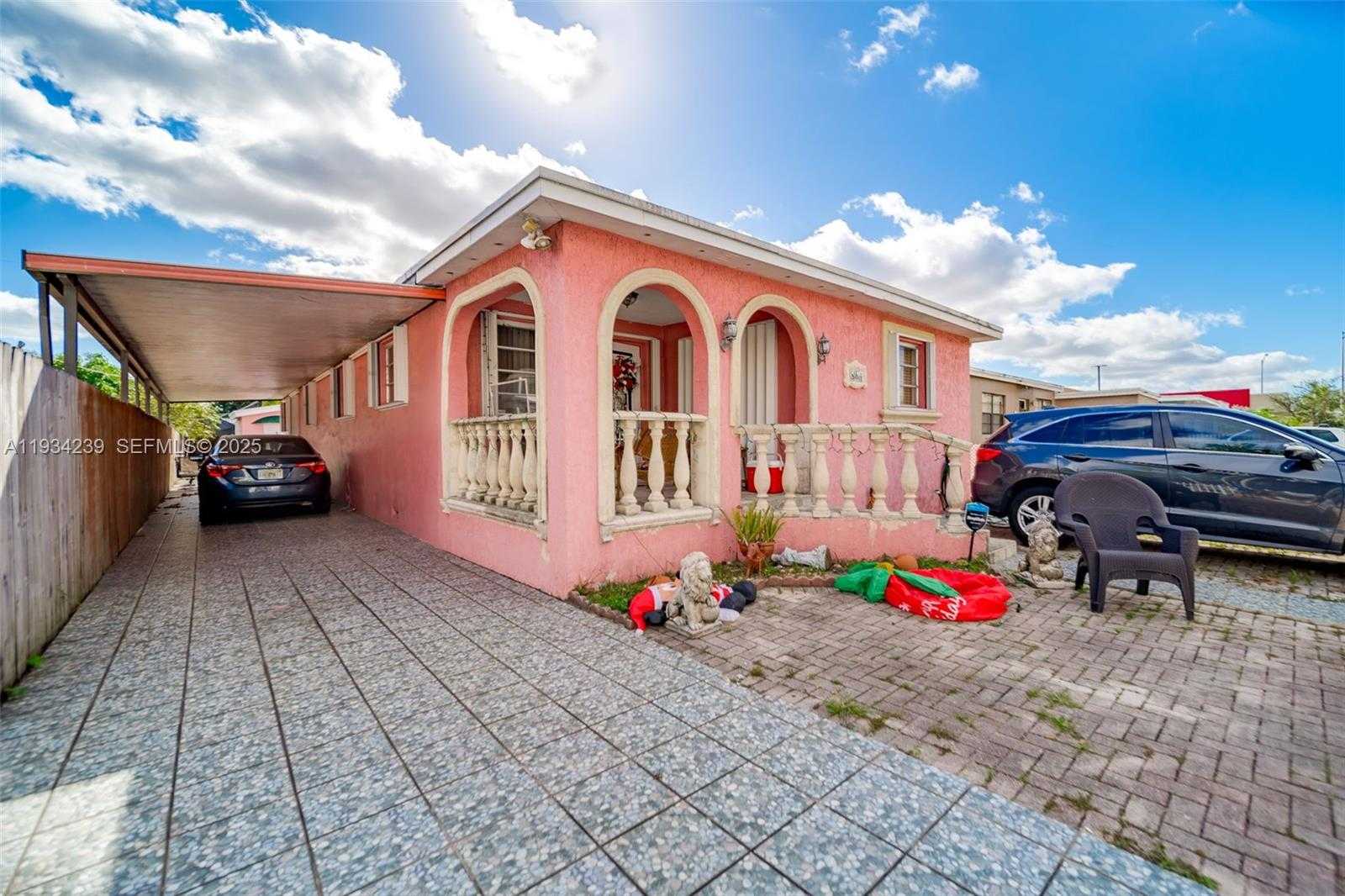 Small Image of 854 EAST 24TH ST, Hialeah Number 6