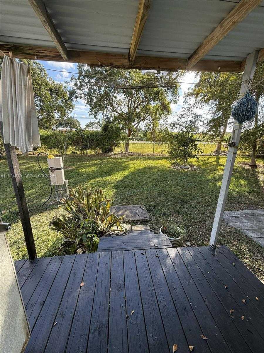 Small Image of 19800 SOUTH WEST 180TH AVE 144, Miami Number 11