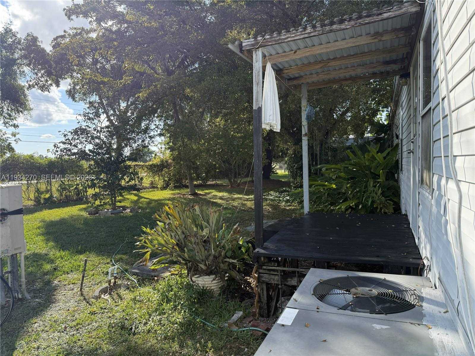 Small Image of 19800 SOUTH WEST 180TH AVE 144, Miami Number 3