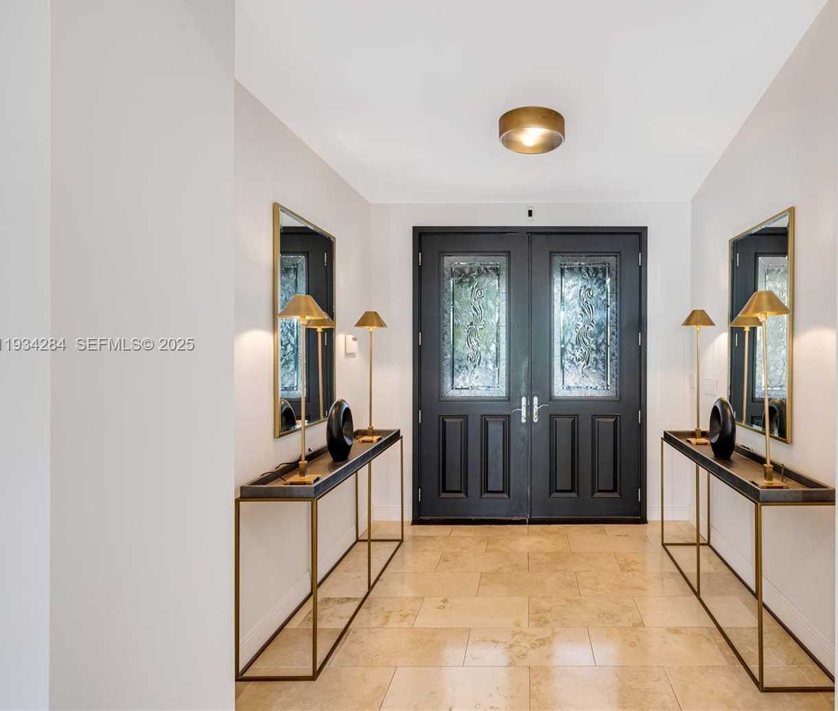 Small Image of 8000 LOS PINOS BLVD, Coral Gables Number 2