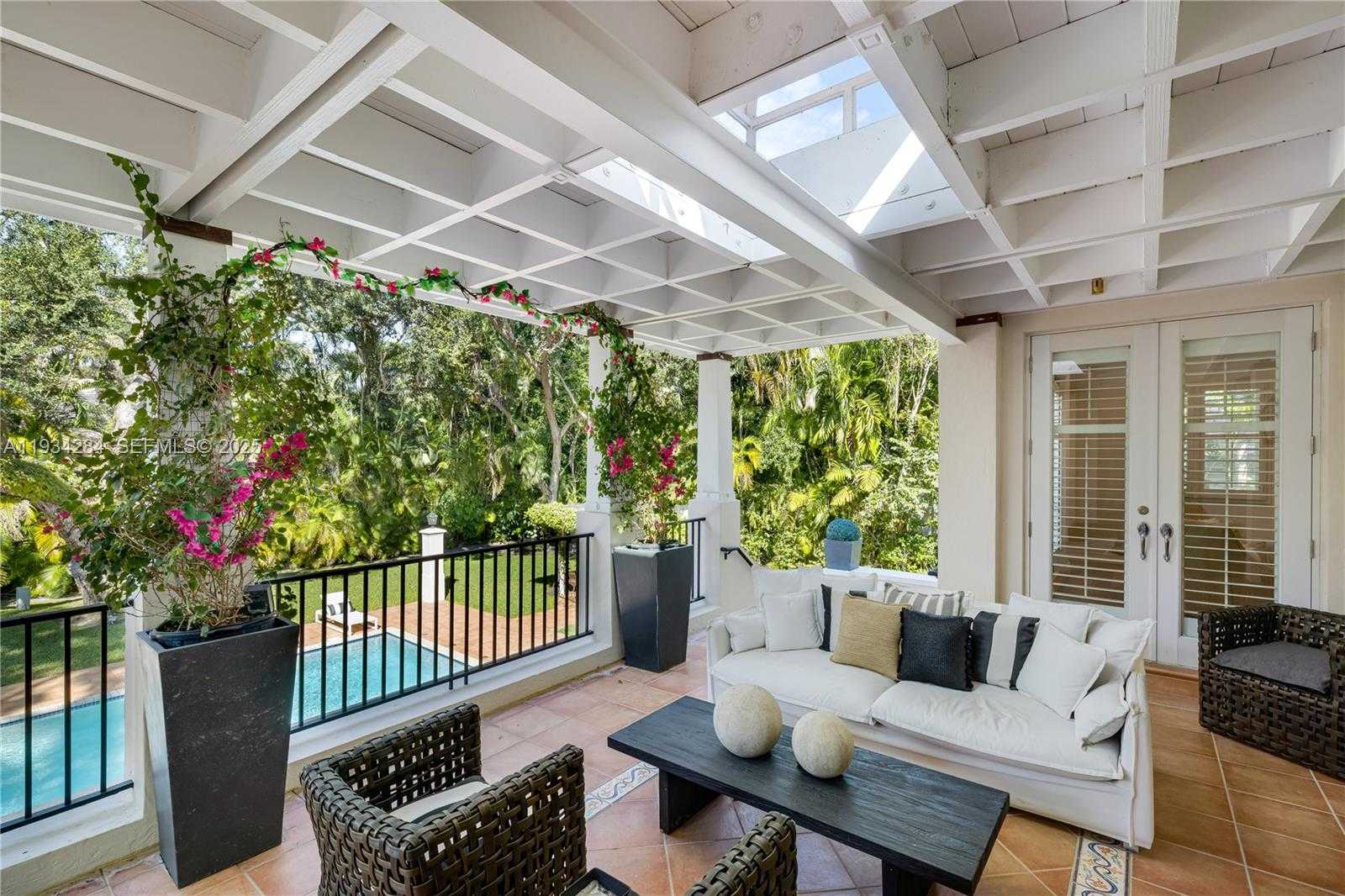 Small Image of 8000 LOS PINOS BLVD, Coral Gables Number 33