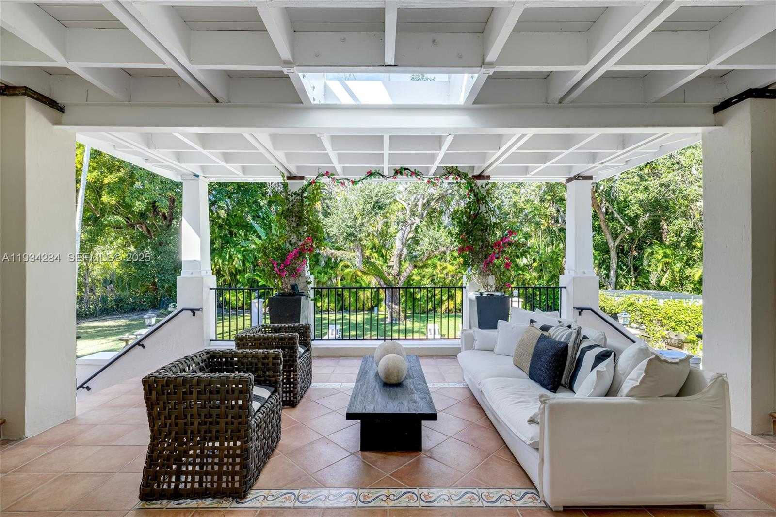 Small Image of 8000 LOS PINOS BLVD, Coral Gables Number 43