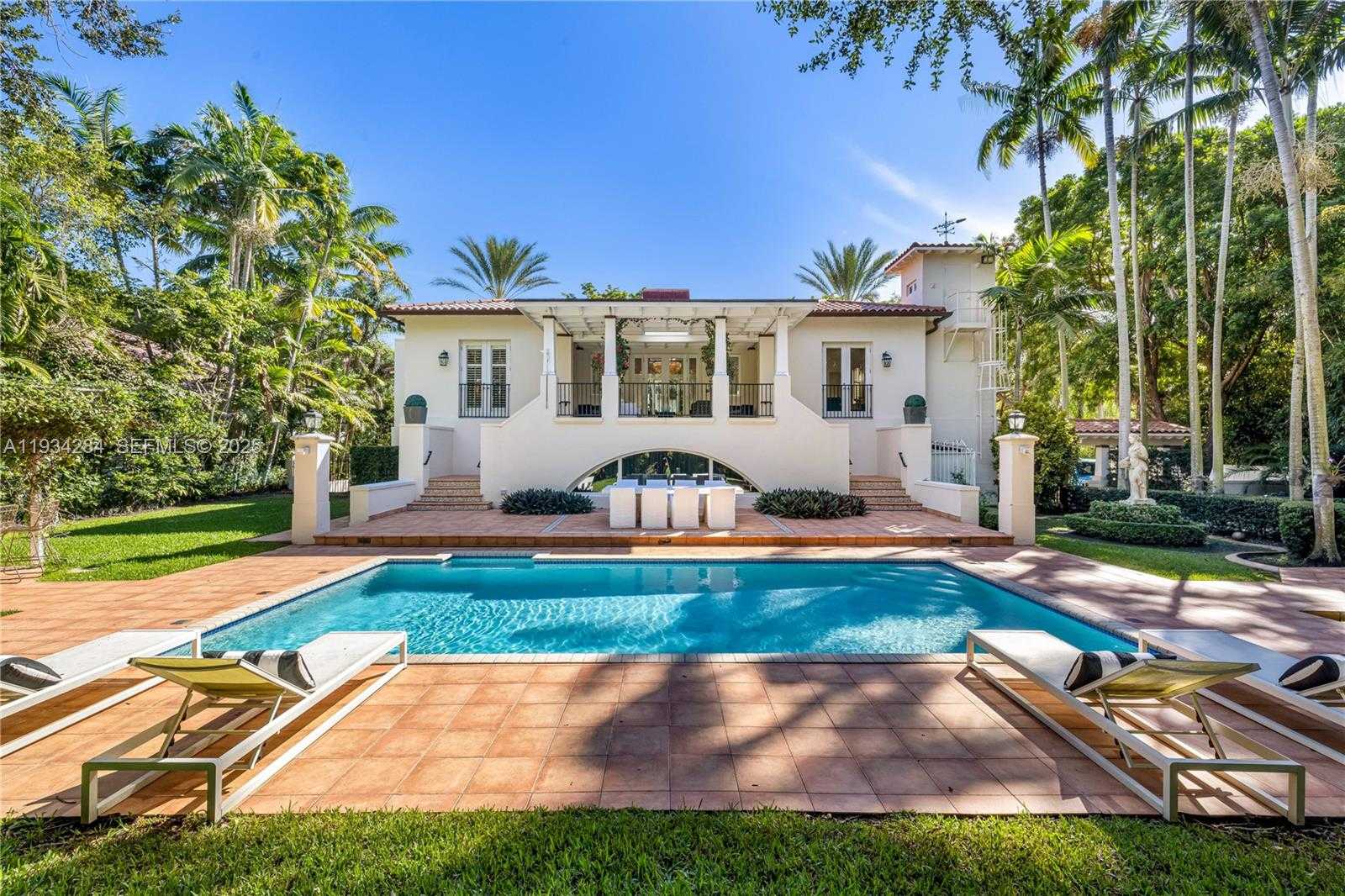 Small Image of 8000 LOS PINOS BLVD, Coral Gables Number 45