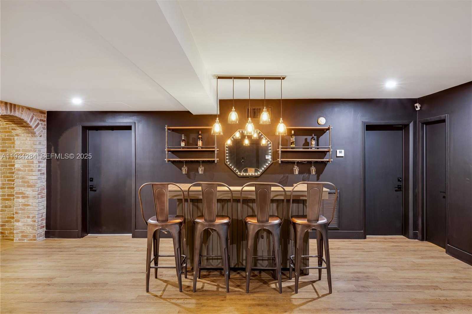 Small Image of 8000 LOS PINOS BLVD, Coral Gables Number 57