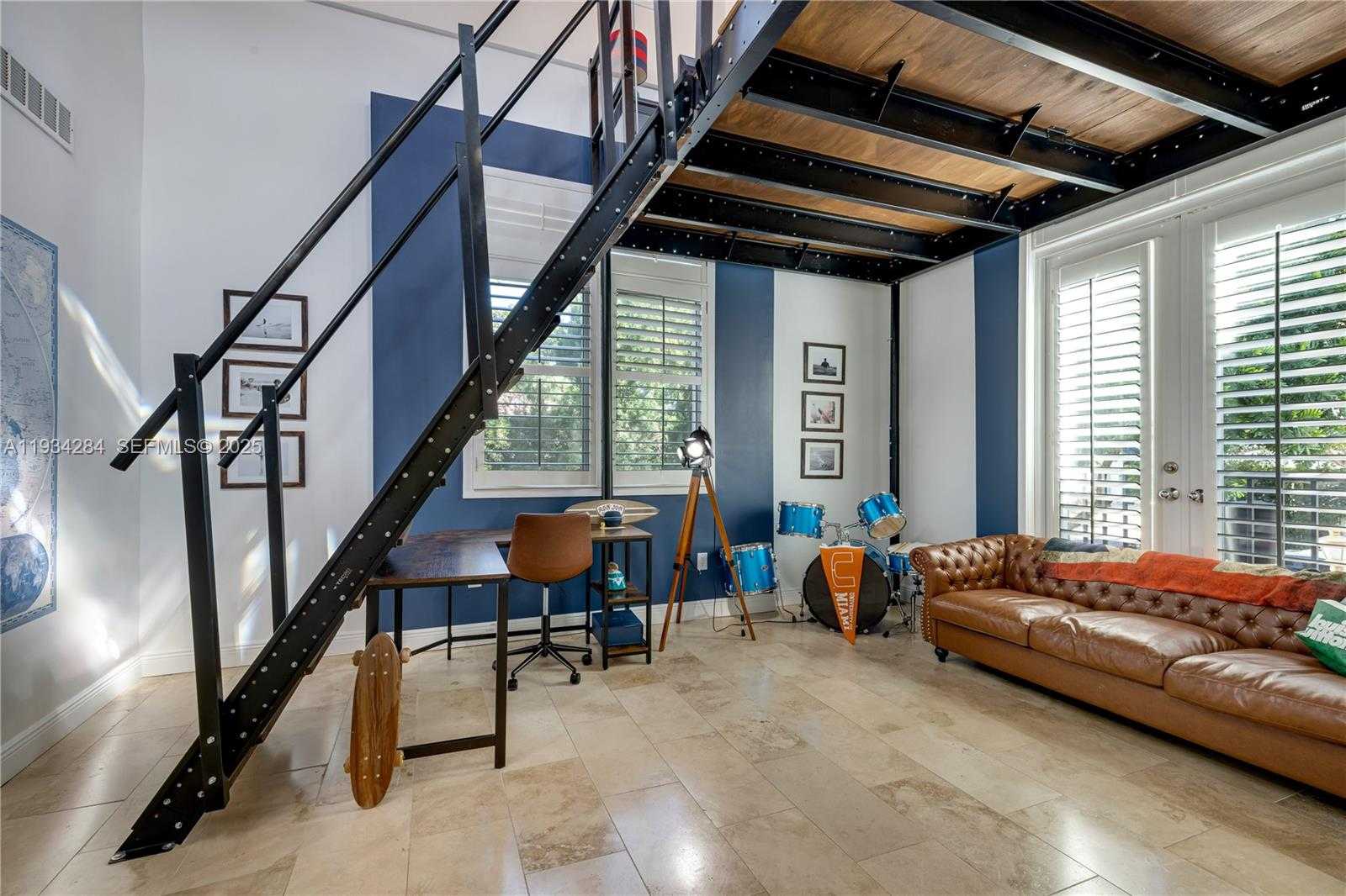 Small Image of 8000 LOS PINOS BLVD, Coral Gables Number 8