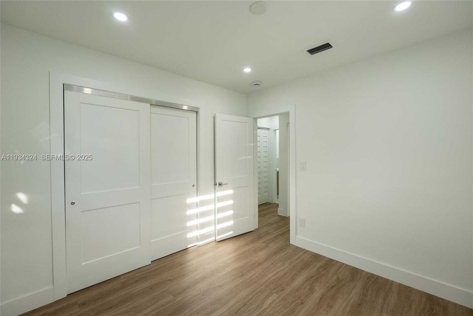 Small Image of 14515 MAHOGANY CT, Miami Lakes Number 18