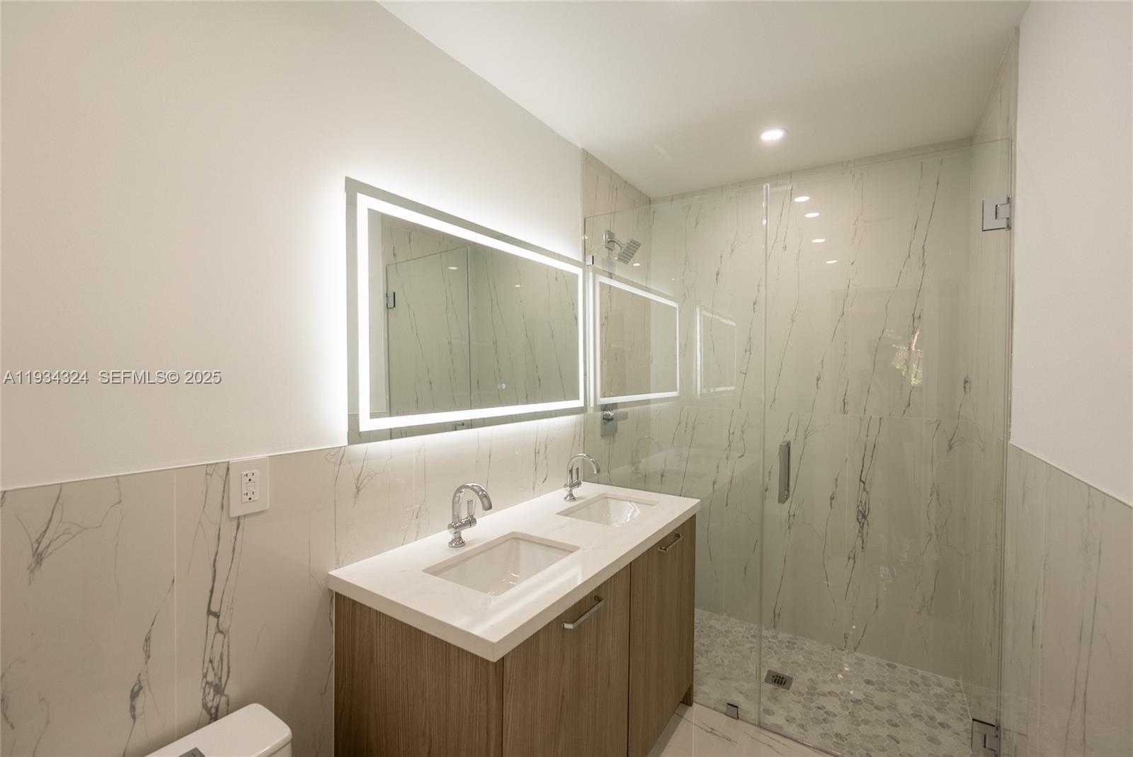 Small Image of 14515 MAHOGANY CT, Miami Lakes Number 20