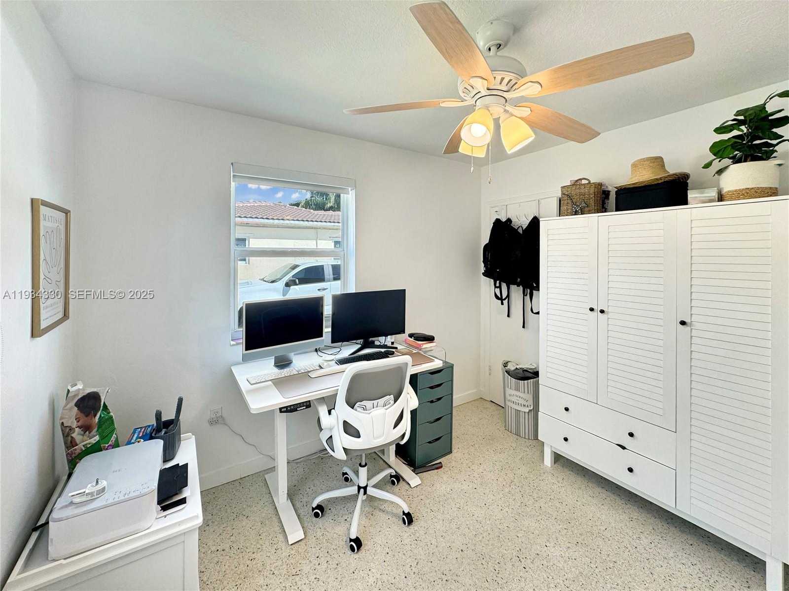 Small Image of 640 SOUTH WEST 6TH ST, Hallandale Beach Number 8