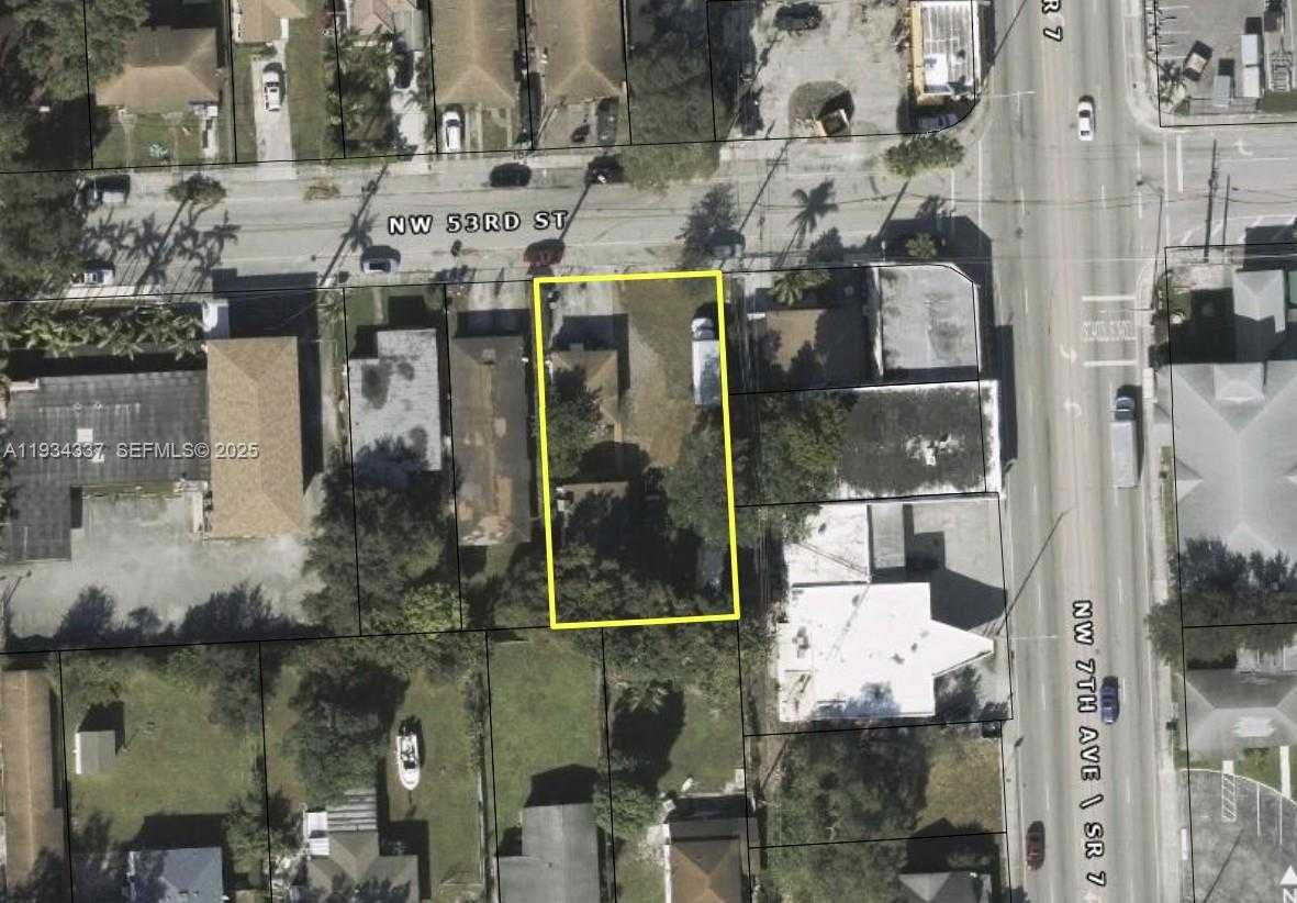 Small Image of 722 NORTH WEST 53RD ST, Miami Number 2