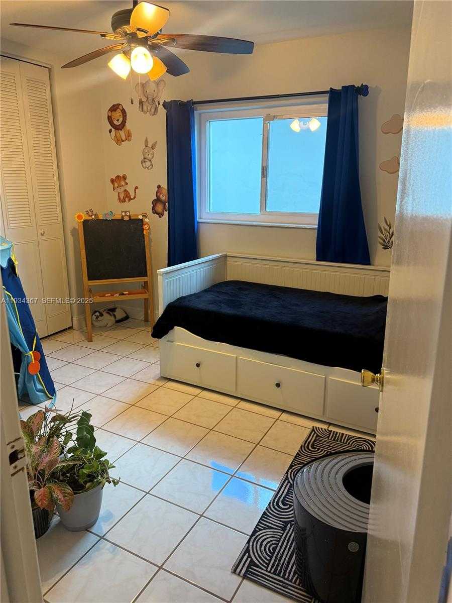 Small Image of 6270 SOUTH WEST 8TH PL, North Lauderdale Number 7