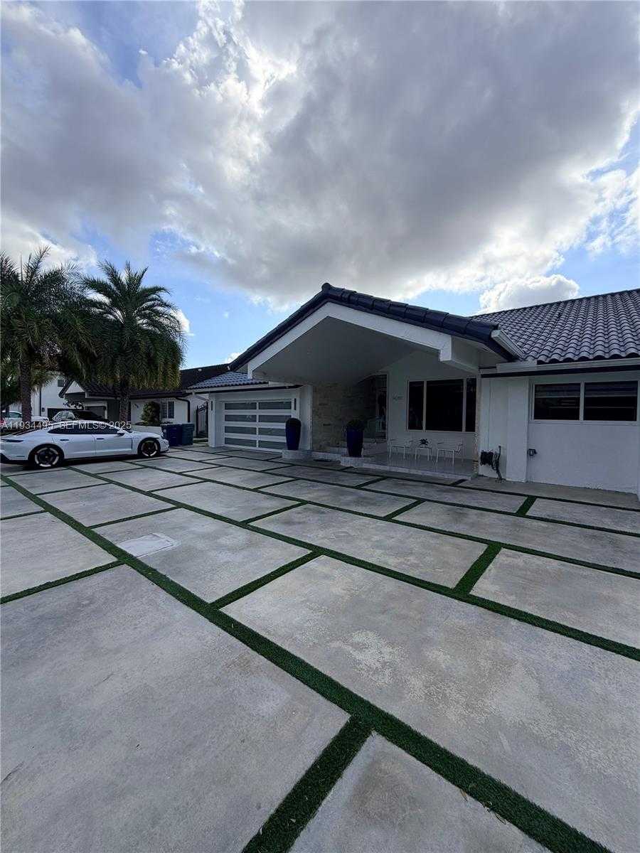 Small Image of 14280 SOUTH WEST 36TH ST, Miami Number 3