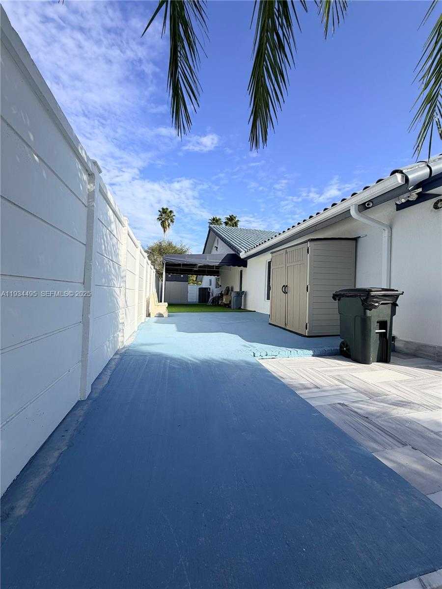 Small Image of 14280 SOUTH WEST 36TH ST, Miami Number 35