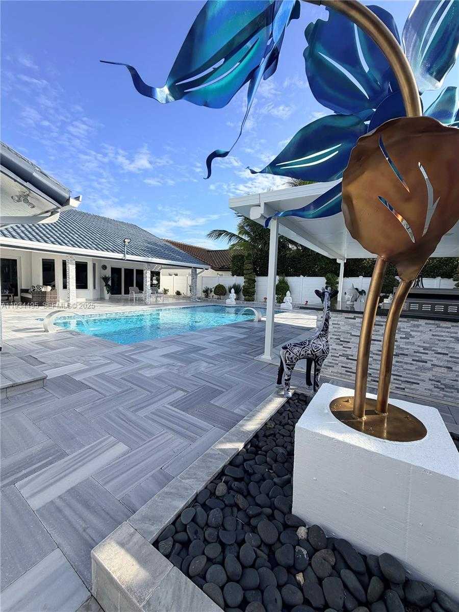 Small Image of 14280 SOUTH WEST 36TH ST, Miami Number 37